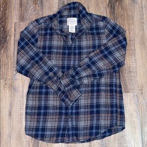 St. John’s Bay Button Up